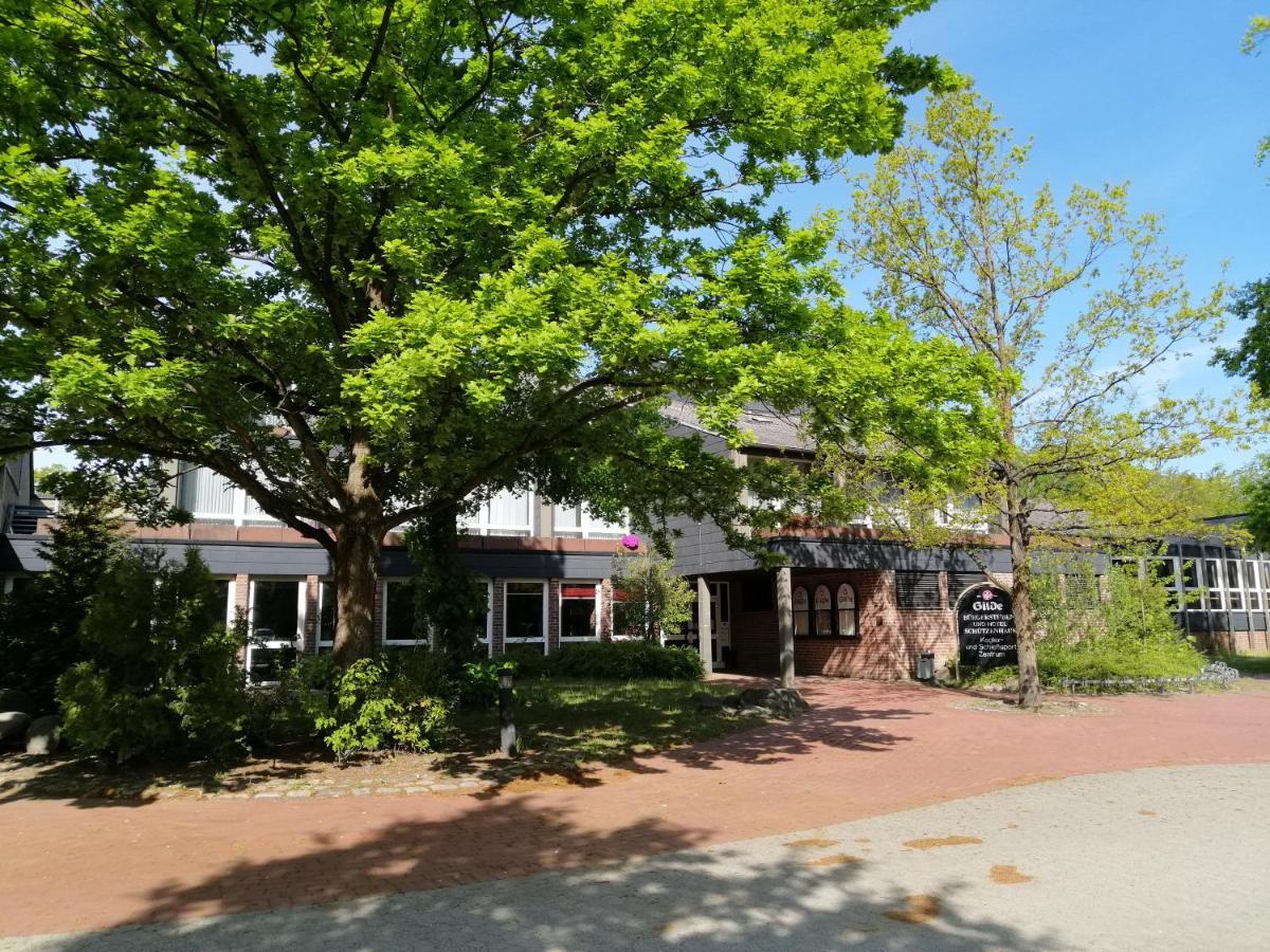 Hotel Stadthalle Uelzen Eksteriør billede